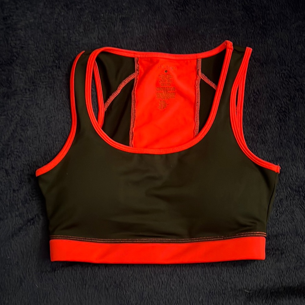 Energie S workout top in black and red in excellent condition!